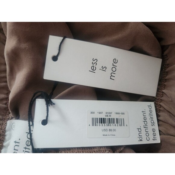 100% Silk Shorts Womens Elastic Waist Pull On  Luxury UNSUBSCRIBED NWT Medium - Picture 4 of 8